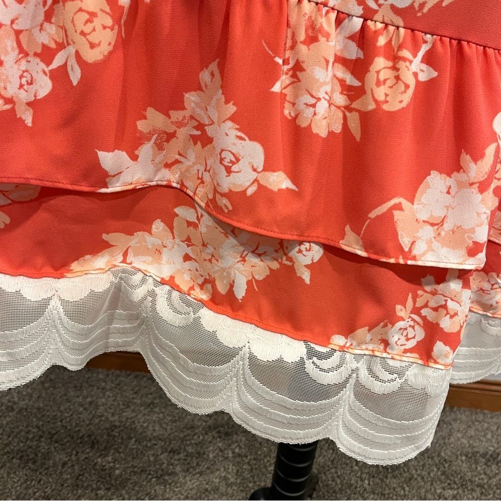 LC Lauren‎ Conrad Floral long sleeve plus size Dress size 1X - Picture 4 of 12